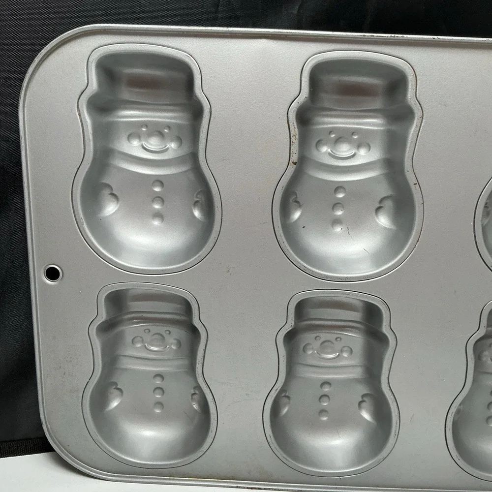 Vintage Aluminum Snowman Cupcake Pan & Cake‎ Pan Lot 2
